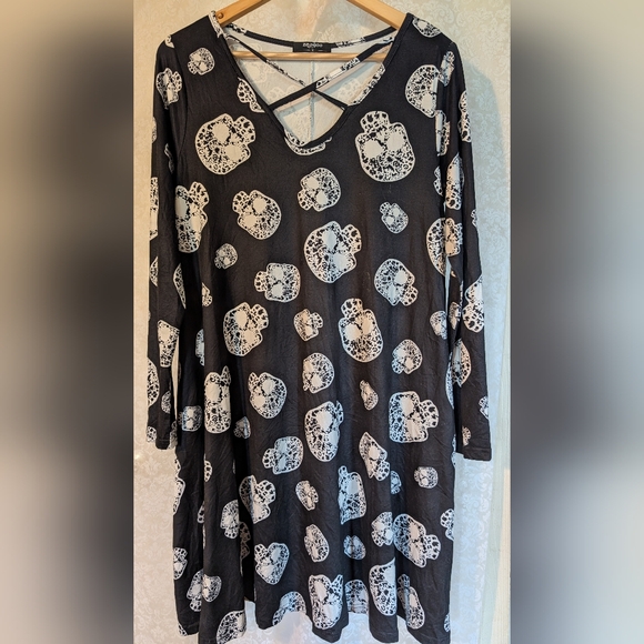 Zeagoo Black & White‎ Skull Dress Sz. Medium - Picture 2 of 13